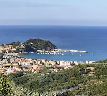 Rebecca House, Sestri Levante *