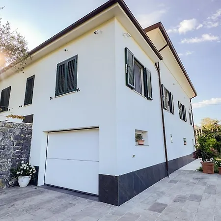 Rebecca House, Sestri Levante *